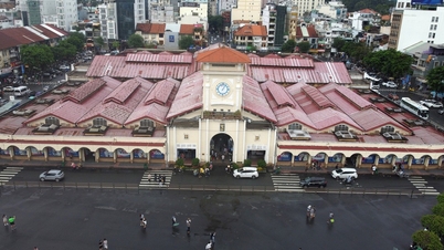 Ho Si Minh-város támogatja Khang Dient a Ben Thanh piac, a Nguyen Hue utca és a Dong Khoi utca Tet előtti felújításában.