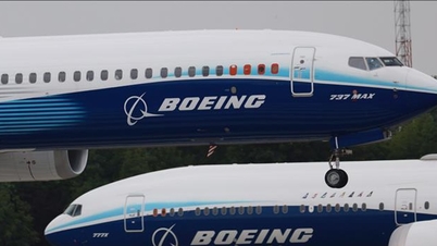 Alaska Airlines semnează cel mai mare contract de achiziție de aeronave din istorie cu Boeing.
