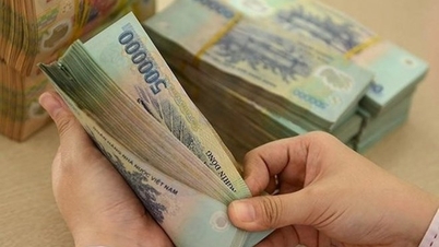 في عام 2026، سيتم تقديم مقترحات لتعديل رواتب وبدلات المسؤولين والموظفين المدنيين.