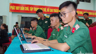 Le régiment Gia Dinh, placé sous le commandement de la ville d'Hô Chi Minh, assure efficacement la diffusion de l'information dans le cyberespace.