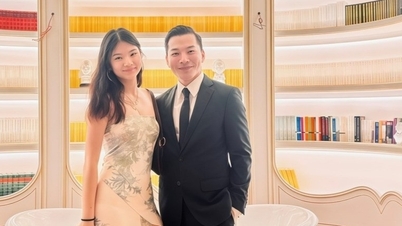 Η ψηλή κόρη του Tran Bao Son και του Truong Ngoc Anh, Hong Van, εξακολουθεί να φαίνεται νέα ακόμα και στα τέλη της δεκαετίας των 50.