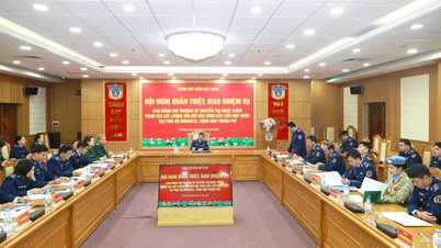 Die erste weibliche Offizierin der vietnamesischen Küstenwache übernimmt eine Friedensmission.