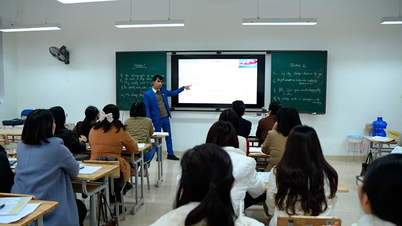 Gerakan pembelajaran bahasa asing di SMA Kejuruan Lao Cai: Ketika guru menjadi siswa.