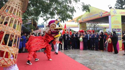 Hung Yen menargetkan terobosan dalam industri pariwisata dan budaya selama periode 2026-2030.