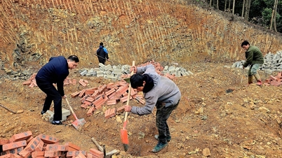 Demolați locuințe temporare, construiți încredere.