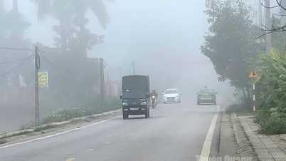 Vanochtend vroeg is er mist opgetrokken in Tuyen Quang.