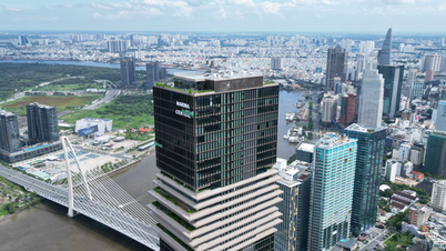 Vicechefen för Vietnams statsbank gav uppdaterad information om Ho Chi Minh-stadens internationella finanscenter.