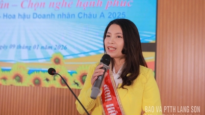 សិស្សានុសិស្សជិត ៦០០ នាក់បានចូលរួមក្នុងសកម្មភាពពិសោធន៍មួយដែលមានប្រធានបទ "ការយល់ដឹងអំពីខ្លួនឯង - ការជ្រើសរើសអាជីពដ៏រីករាយ"។
