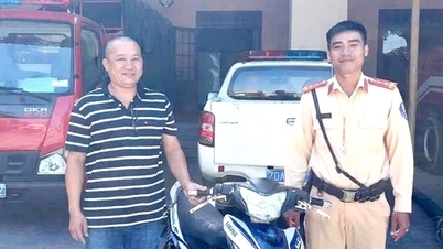 Tìm lại xe mất trộm sau 12 năm, người dân cảm ơn Cảnh sát giao thông