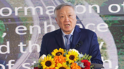 Otevření Vietnamského mezinárodního finančního centra v Da Nangu.