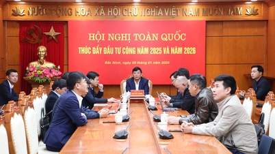 Statsminister Pham Minh Chinh fokuserte på å overvinne vanskeligheter og begrensninger i utbetalingen av offentlige investeringsmidler.