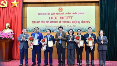 Đoàn ĐBQH tỉnh Tuyên Quang phát huy vai trò cầu nối giữa Quốc hội với cử tri