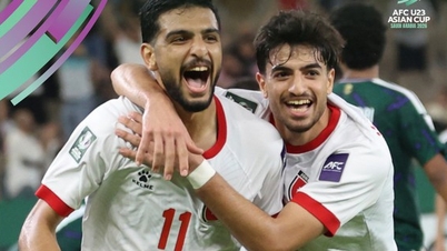 Jordanië boekte een comeback en versloeg Saoedi-Arabië, waardoor Vietnam U23 in een onvoorspelbare situatie terechtkwam.
