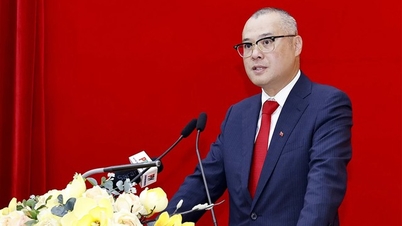 BIOGRAFIE DES GENOSSEN PHAM DAI DUONG, NEUER SEKRETÄR DES PROVINZPARTEIKOMITEES PHU THO