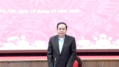 नेशनल असेंबली के अध्यक्ष ट्रान थान मान ने कहा: हनोई डिजिटल परिवर्तन और नवाचार में अग्रणी है।
