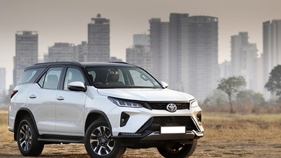 Giá xe Toyota Fortuner 2025 lăn bánh mới nhất tháng 1/2026
