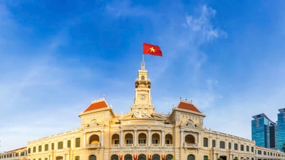 مدينة هو تشي منه: خطوات إعداد وتقييم واعتماد ونشر التعديلات المحلية على التخطيط الحضري والريفي.
