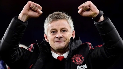 Man United còn bám víu Sir Alex đến bao giờ?