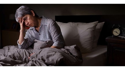 7 cara mengatasi insomnia pada lansia.