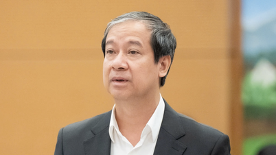 El Ministro Nguyen Kim Son responde a los informes de que las escuelas enfrentan dificultades para organizar clases de dos sesiones por día.