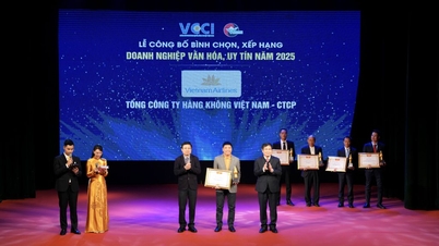 Vietnam Airlines vào Top 20 Doanh nghiệp Văn hóa, Uy tín 2025: Văn hóa trở thành nền tảng cho tăng trưởng dài hạn