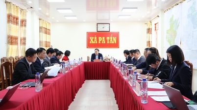 Phó Bí thư Tỉnh ủy Nguyễn Tuấn Anh làm việc với Ban Thường vụ Đảng ủy 2 xã: Lê Lợi, Pa Tần
