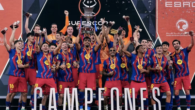 Barcelona menewaskan Real Madrid dalam El Clásico, mempertahankan Piala Super Sepanyol mereka.