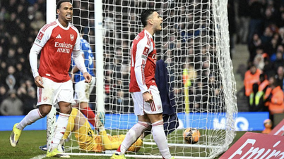 Martinelli menjaringkan hatrik ketika Arsenal menewaskan Portsmouth untuk mara ke pusingan keempat Piala FA.