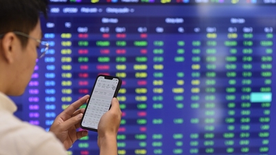 Chứng khoán tuần mới: VN-Index dự báo tiếp tục tăng, vượt 1.900 điểm?