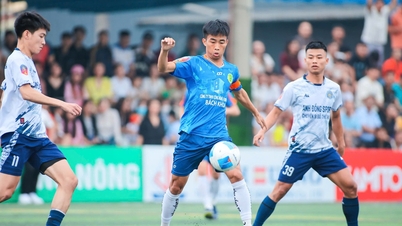 Le Nong Cong FC remporte le tournoi de football du sud de Thanh Hoa.
