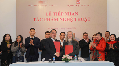 พิพิธภัณฑ์ศิลปะแห่งเวียดนามได้รับผลงานศิลปะเกือบ 1,000 ชิ้น โดยมีไฮไลท์พิเศษ 3 ชิ้น