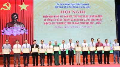 Ca Mau: Propagace hodnoty tradiční jihovietnamské lidové hudby, vytváření vnitřní síly pro udržitelný rozvoj.