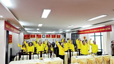 Im Provinzpostamt von Lao Cai läuft derzeit eine dynamische und enthusiastische 90-Tage-Kampagne, die darauf abzielt, zu starten, zu beschleunigen und den Durchbruch zu erzielen.