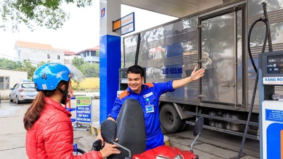 Sở hữu 5.000 cửa hàng, Petrolimex đưa ra 'ba chuyển đổi mang tính nền tảng'