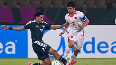 ベトナムU23 vs サウジアラビア（後半）0-0：ディン・バックが交代出場。