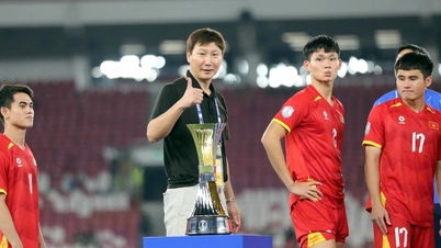 Trainer Kim Sang Sik baut seine Erfolgsserie aus; die vietnamesische U23-Mannschaft erwartet ein Spiel gegen die Vereinigten Arabischen Emirate oder Syrien.