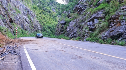 Het autoverkeer is tijdelijk geblokkeerd bij kilometer 16 op de route Gia Luận - Bến Bèo.