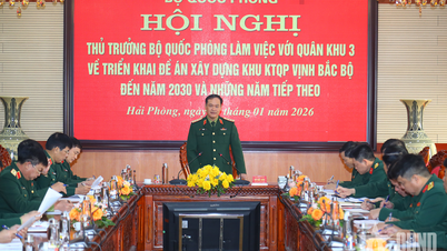 Thượng tướng Vũ Hải Sản làm việc với Quân khu 3 về triển khai Đề án phát triển kinh tế kết hợp với quốc phòng khu vực vịnh Bắc Bộ