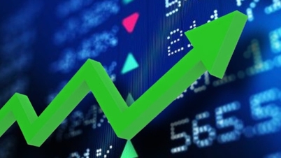 VN-Index bứt phá, lần đầu vượt 1.900 điểm