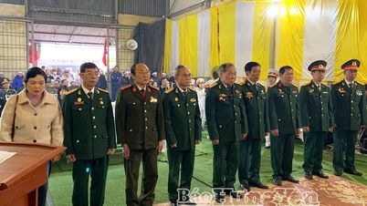 ត្រឹន ឡាំ វួដ៖ ការរៀបចំពិធីរំលឹកវិញ្ញាណក្ខន្ធ និងបញ្ចុះសពអដ្ឋិធាតុទាហានដែលបានស្លាប់។