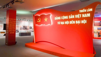 L'exposition sur l'histoire du Parti inspire la fierté et le désir de contribuer à la nouvelle ère.