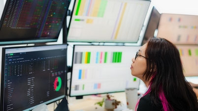 Chứng khoán đứt chuỗi tăng, VN-Index rơi khỏi mốc 1.900 điểm