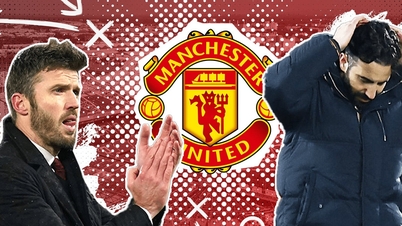 How will Michael Carrick change Manchester United, and what formation will he play in?