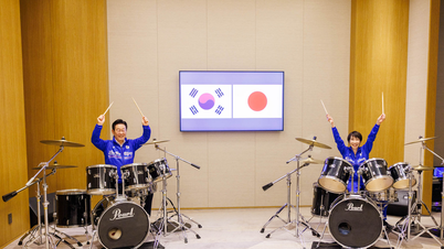 Le Premier ministre japonais et le président sud-coréen ont joué de la musique K-pop ensemble.