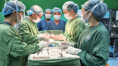 Les soins de santé commencent au centre de santé de Da Nang.
