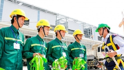 Hanoi erősíti a munkahelyi biztonságot, évente 5%-kal csökkenti a balesetek számát.