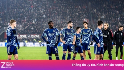 Ajax erlitt die demütigendste Niederlage seit 99 Jahren.