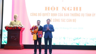 Le camarade Nguyen Minh Hieu a été muté et nommé au poste de secrétaire du comité du Parti de la commune de Tan Uyen.