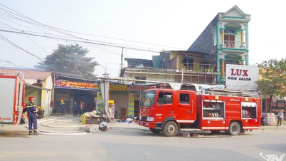 Nâng cao kỹ năng chữa cháy, cứu nạn, cứu hộ tại chợ Chùa Hang