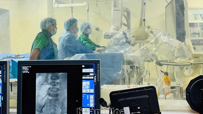 Spitalul General Khanh Hoa a colaborat la intervenții pentru 9 copii cu malformații cardiace congenitale complexe.
